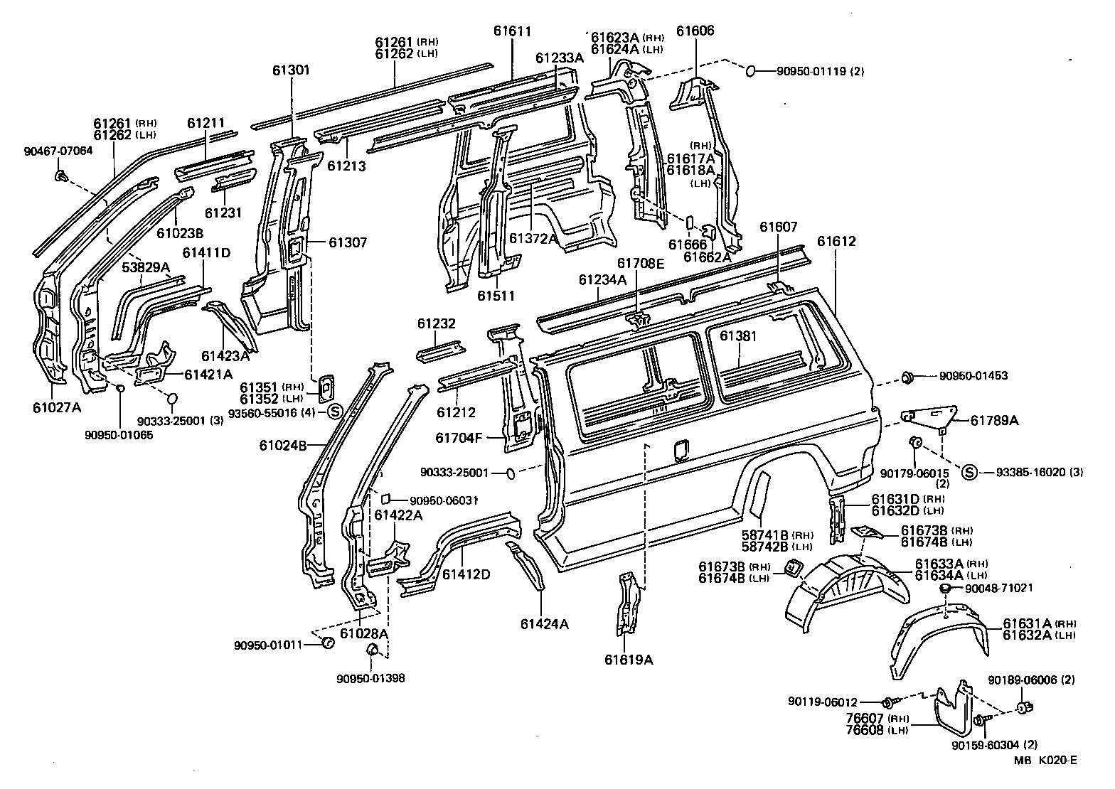 76607-95708 MUDGUARD SUB-ASSY, QUARTER PANEL, REAR RH product image